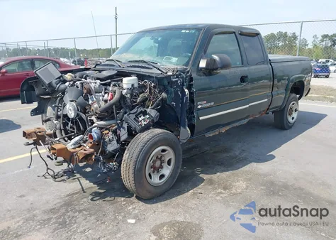 2004 Chevrolet Silverado 2500Hd Ls from USA, damaged, VIN 1GCHK29254E350326